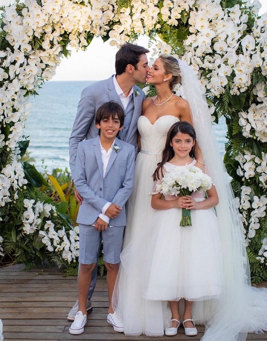 カカの再婚相手カロリーナ ディアスさんについて詳しく解説 バモスアオブラジル3